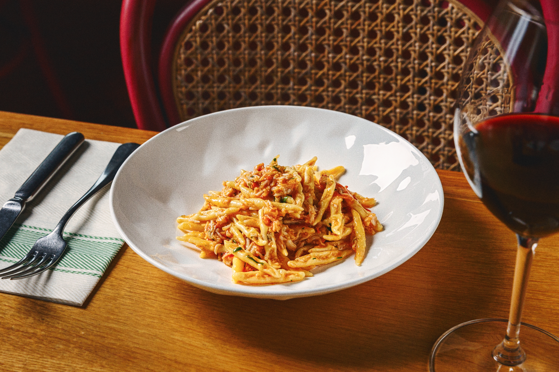 Strascinati con sugo di granchio e pomodorini Strascinati con sugo di granchio e pomodorini